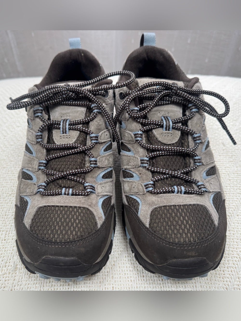 Women’s Sz10 (fit is more of a 9.5) Merrell Brown/Light Blue Women's Trail Shoes